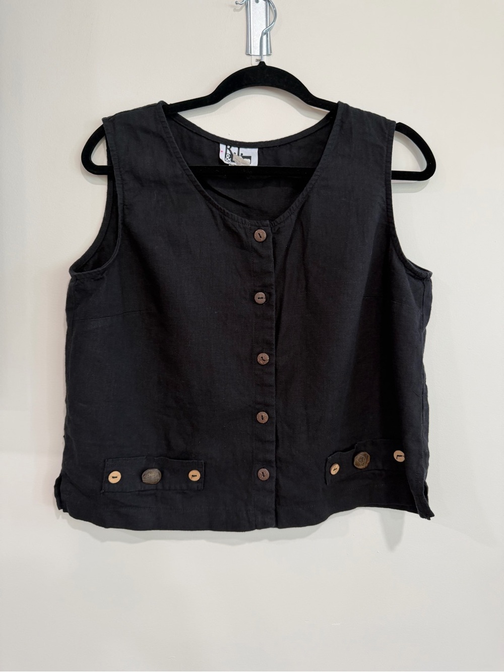 Vintage Linen Black Sleeveless Button-Front Crop Top